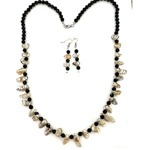 Fashion Jewelry Necklace Earrings Set Beaded Zebra Striped Baroque Pearls